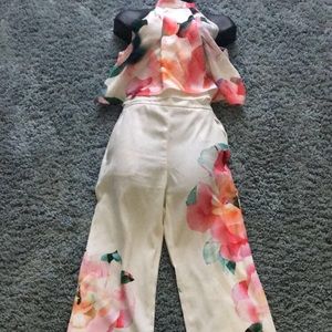 Marciano floralPants and matching shirt